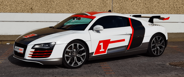 Audi R8 v8