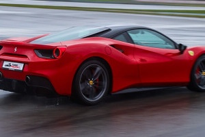 Ferrari 488 GTB idealny prezent dla każdego