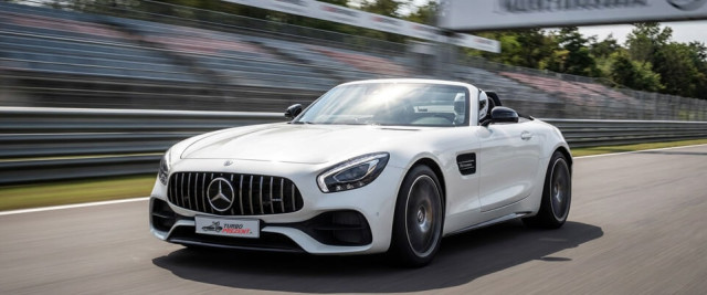 Mercedes AMG GT Roadster jazda po torze