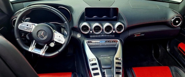 Mercedes AMG GT Roadster na prezent dla faceta