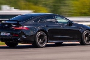 Mercedes AMG 63s 4door auto marzeń każdego faceta