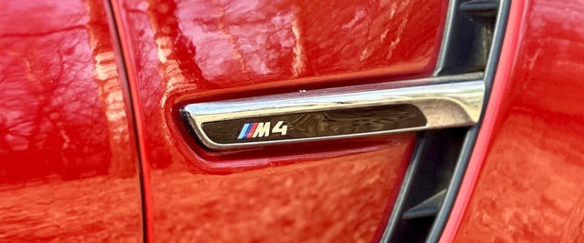 Jazda autem po torze