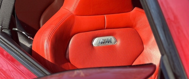 Sportowe fotele w BMW M4