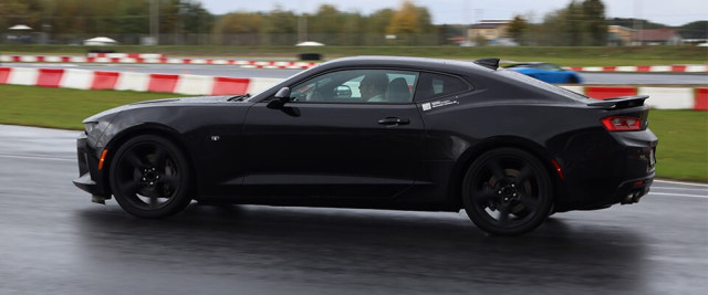 Jazda po torze Chevrolet Camaro SS