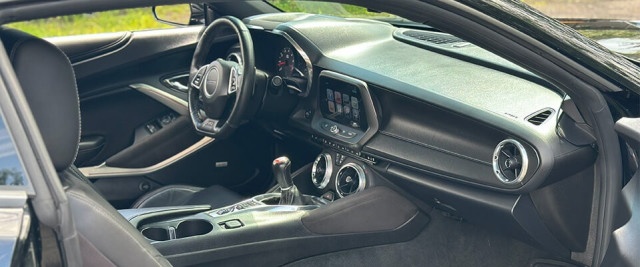 Chevrolet Camaro SS prezent na święta