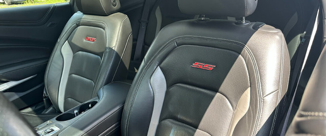 Fotele Chevrolet Camaro SS