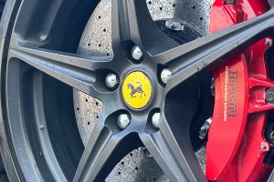 Ferrari 458 Italia idealny na prezent
