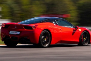 Ferrari 458 Italia prezent dla fana motoryzacji