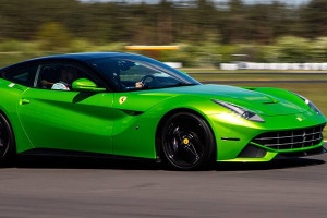 Pomysł na prezent dla chłopaka - Ferrari f12berlinetta