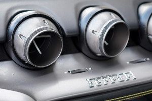 Ferrari f12berlinetta poczuj moc na torze