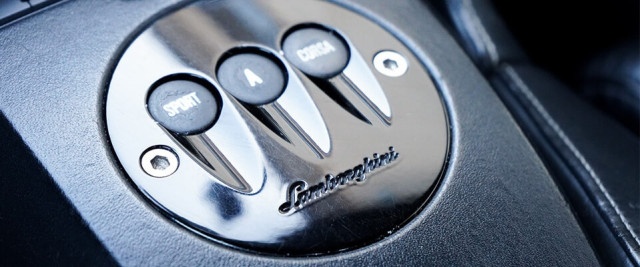 Lamborghini Gallardo konsola