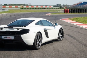 McLaren 650s emocje dla fana motoryzacji